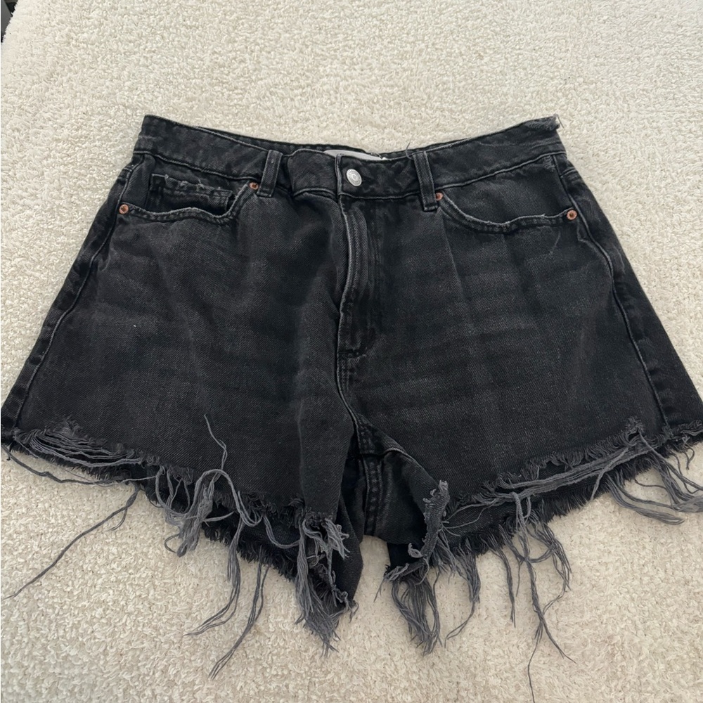 DYNAMITE by Garage Black Jean shorts